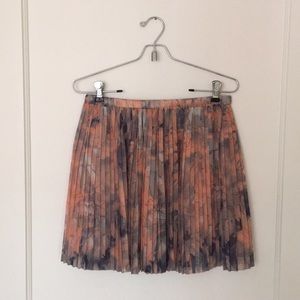 BCBG patterned skirt